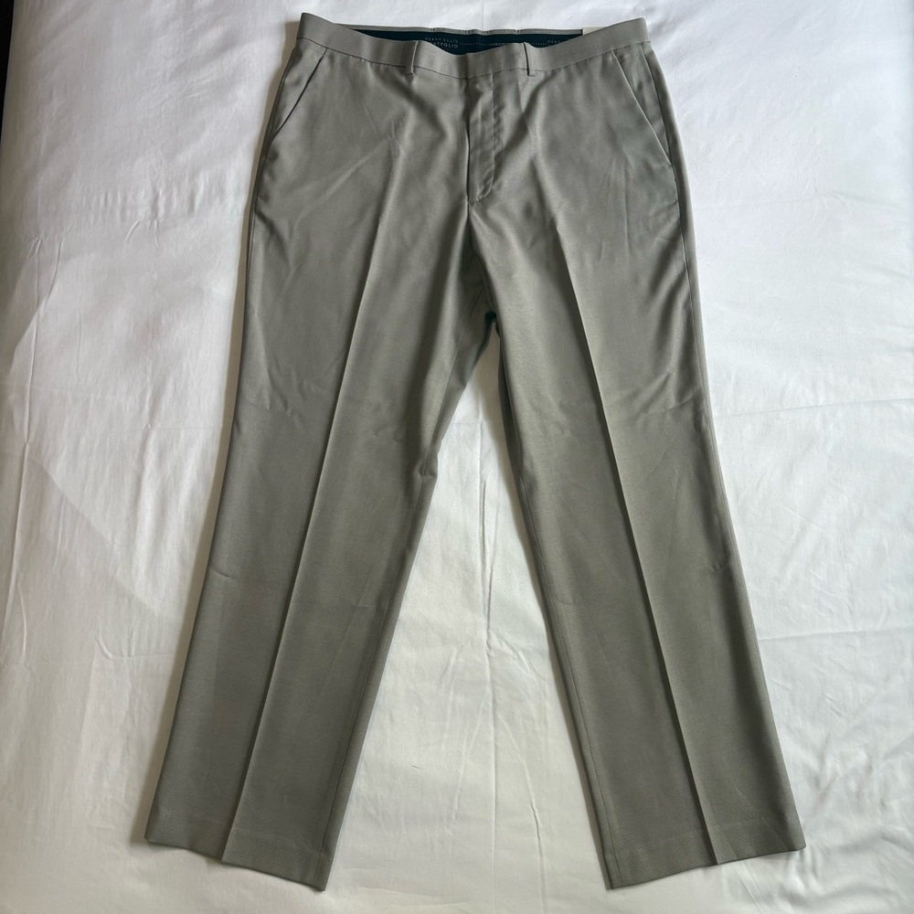 Perry Ellis Dress Pants - Picture 4 of 10